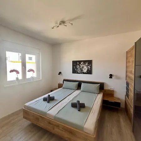 Mali Bei 300m Zum Sandstrand